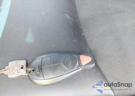 2015 Ram 1500 Rebel из США, поврежденный, VIN 1C6RR7YT4FS785518